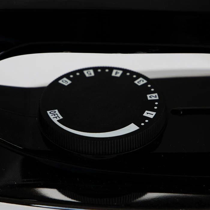 Tronic Dry Iron Heavy Duty Black &Amp; Silver 5 Tronic Dry Iron Heavy Duty Black &Amp; Silver