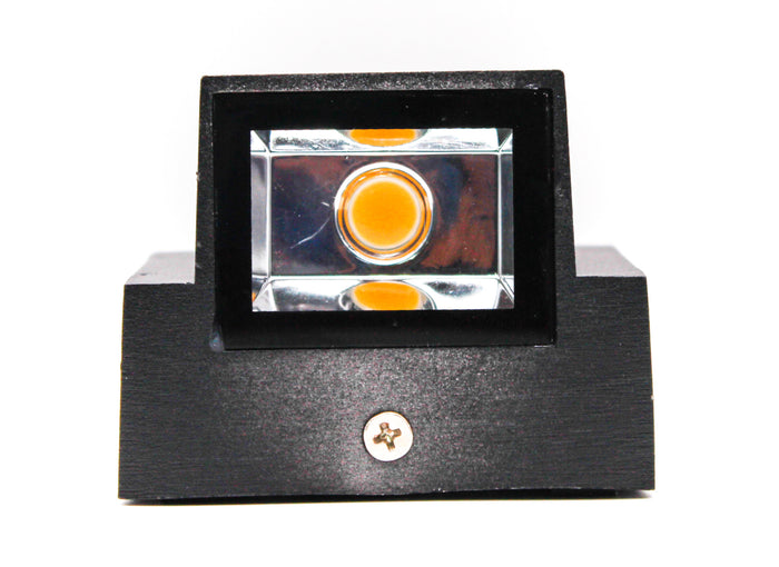 Tronic Square-Shaped Down Wall Light 2 Tronic Square-Shaped Down Wall Light