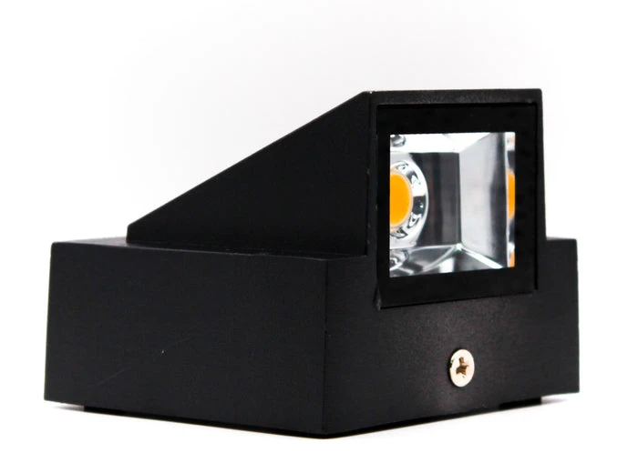 Tronic Square-Shaped Down Wall Light 3 Tronic Square-Shaped Down Wall Light