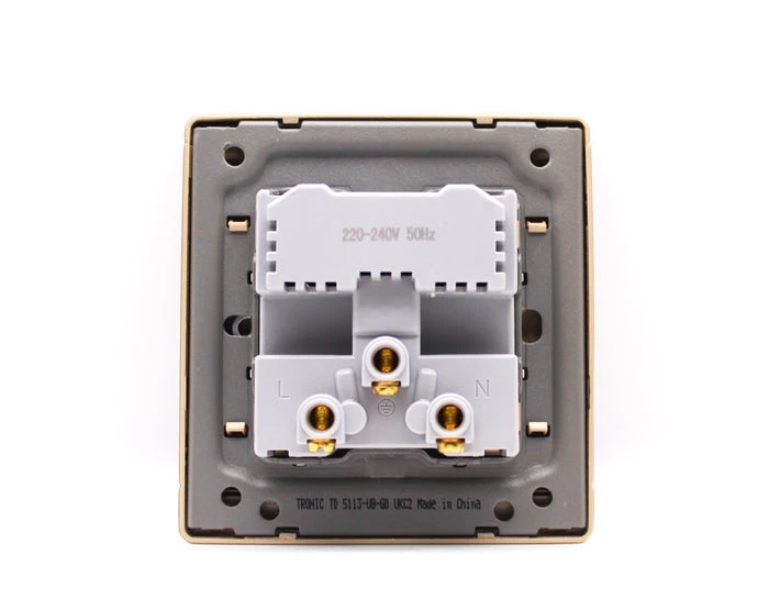 Tronic Single Socket With Usb 7 Tronic Single Socket With Usb