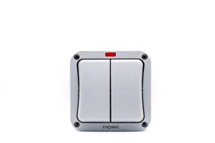Tronic Waterproof 2 Gang 2 Way Switch 1 Tronic Waterproof 2 Gang 2 Way Switch