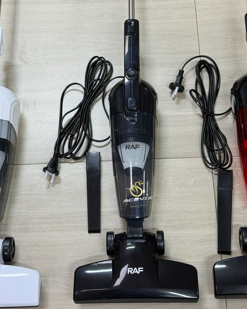 Raf 2-In-1 Vacuum Cleaner 600W 0.5L Capacity 4-Meter Power Cable R.8673B Ws670K 3 Raf 2-In-1 Vacuum Cleaner 600W 0.5L Capacity 4-Meter Power Cable R.8673B Ws670K